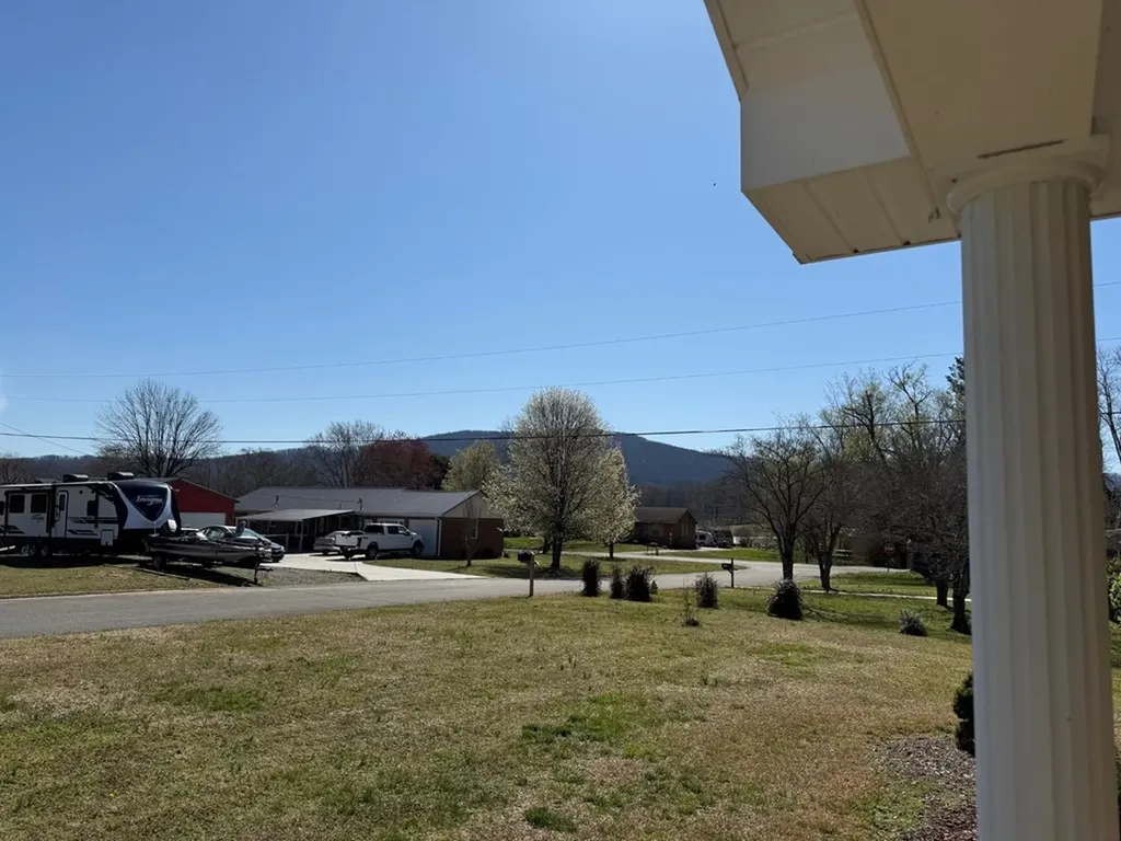 132 Crestview Mcminnville TN 37110