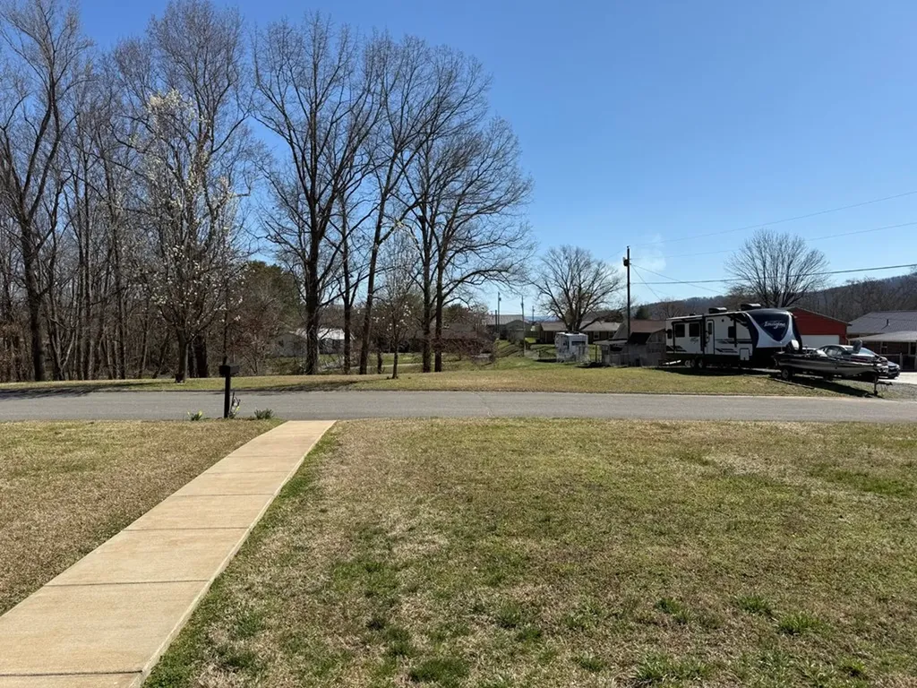 132 Crestview Mcminnville TN 37110