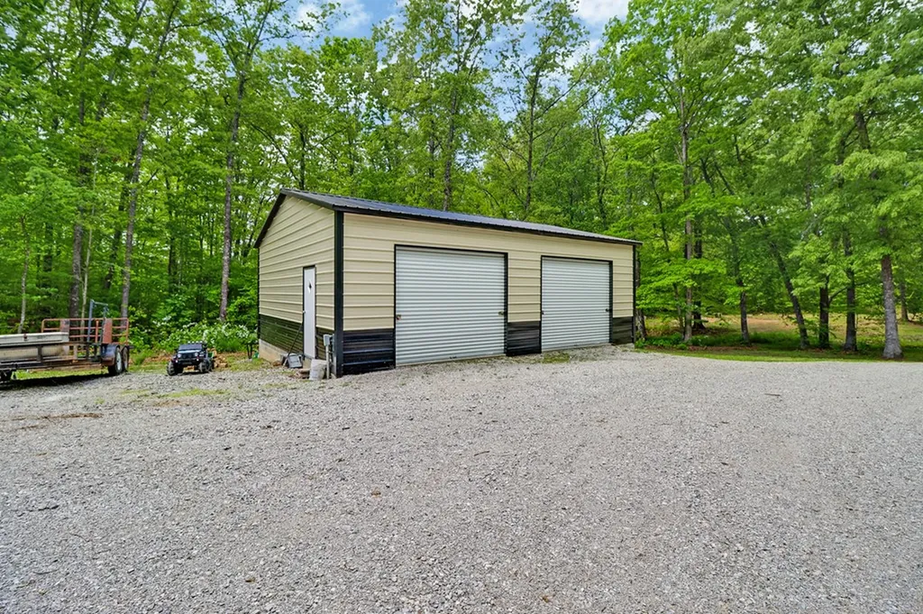 98 Paso Fino Trail Jamestown TN 38556