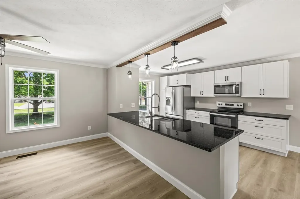 2933 Old Walton Circle Cookeville TN 38506