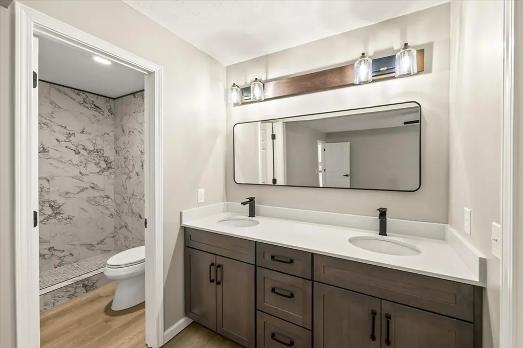 2933 Old Walton Circle Cookeville TN 38506