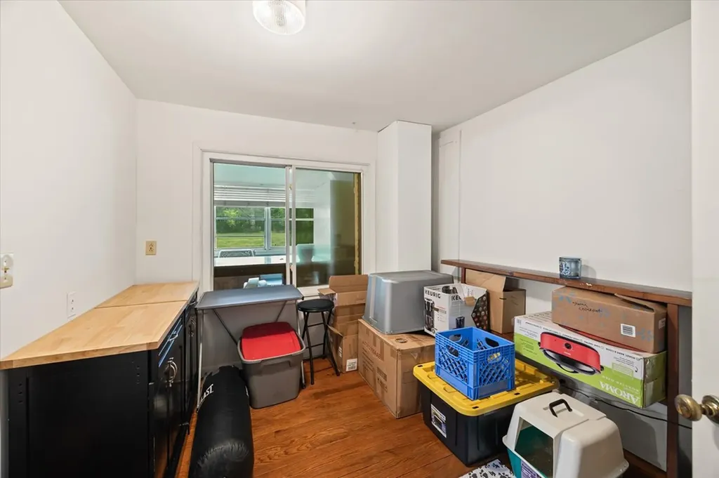 747 Hunting Creek Road Whitleyville TN 38588