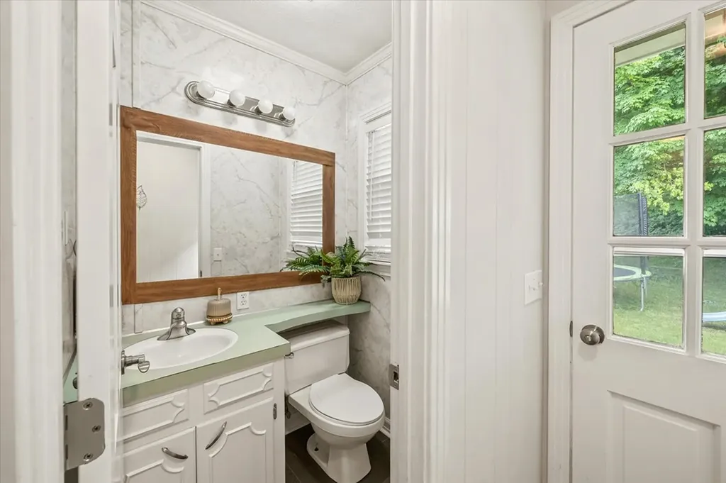 188 Panorama Heights Gainesboro TN 38562