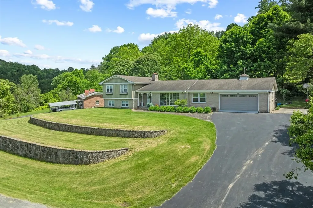 188 Panorama Heights Gainesboro TN 38562