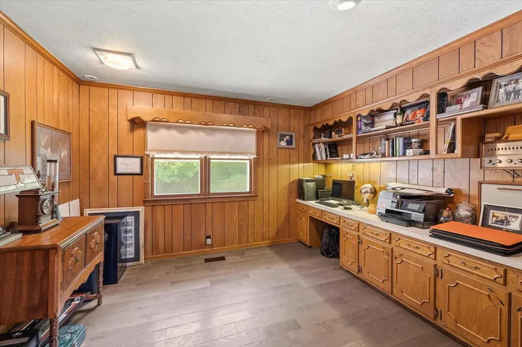 188 Panorama Heights Gainesboro TN 38562