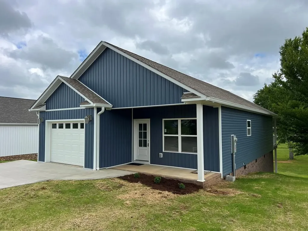 158 Honeysuckle Lane Sparta TN 38583