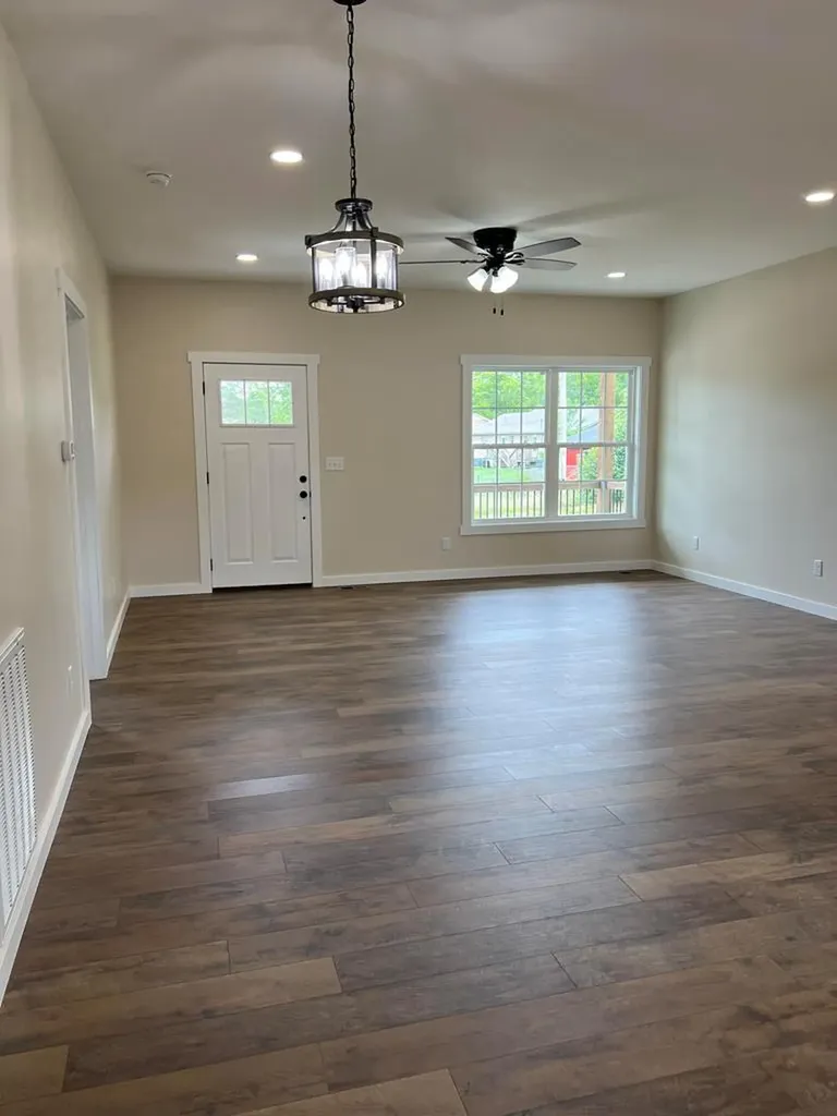 213 Apple Street Baxter TN 38544