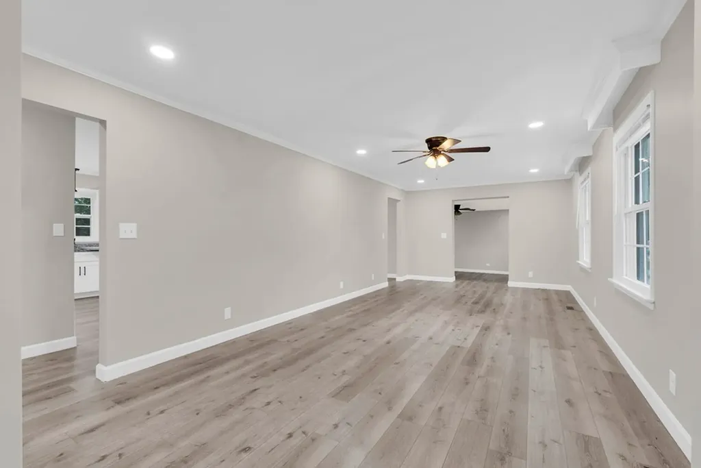 1585 Dellwood Avenue Cookeville TN 38506