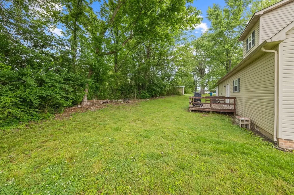 420 Buffalo Valley Road Baxter TN 38544