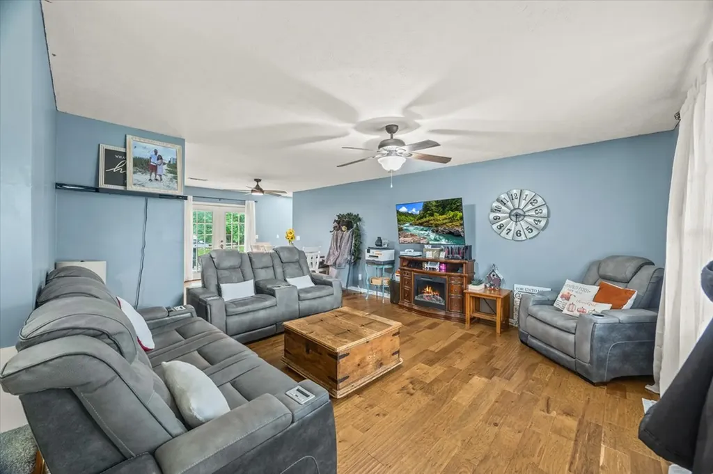 420 Buffalo Valley Road Baxter TN 38544