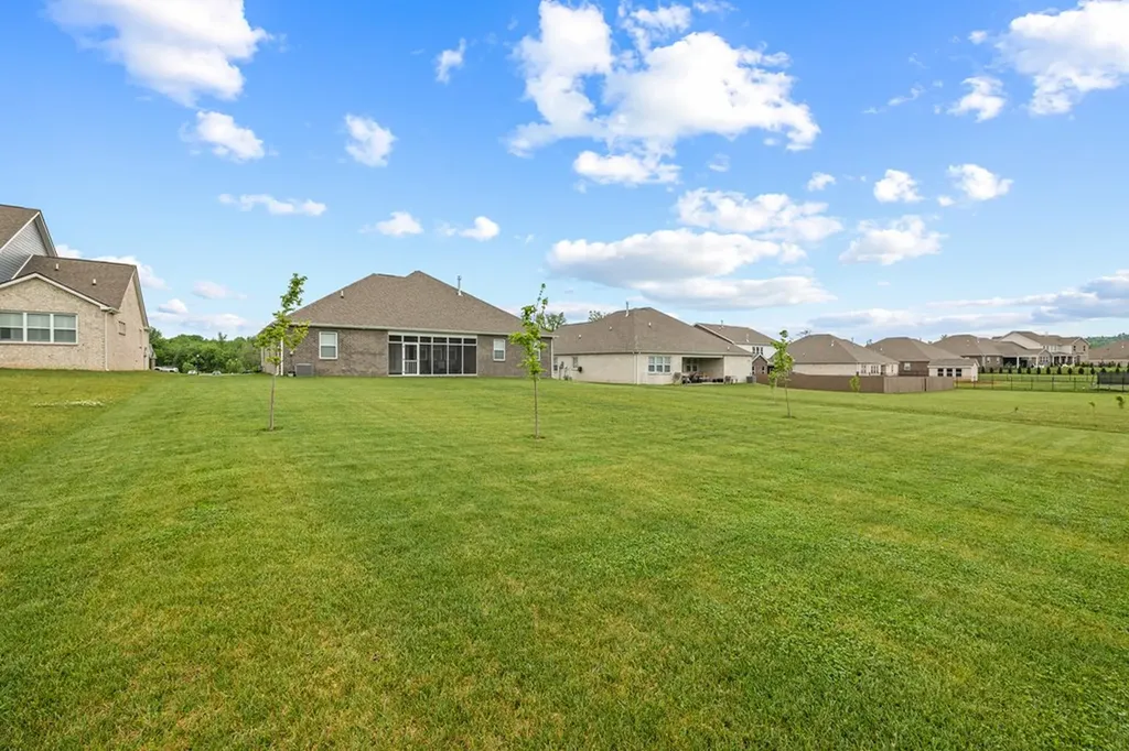 326 Greymoor Cookeville TN 38501