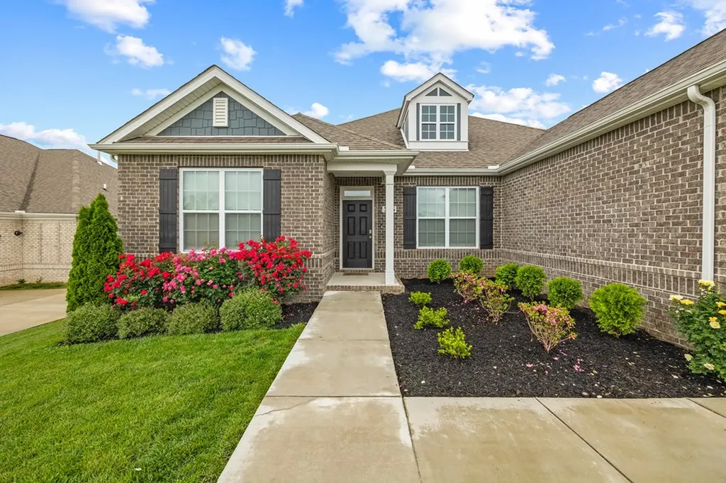 326 Greymoor Cookeville TN 38501