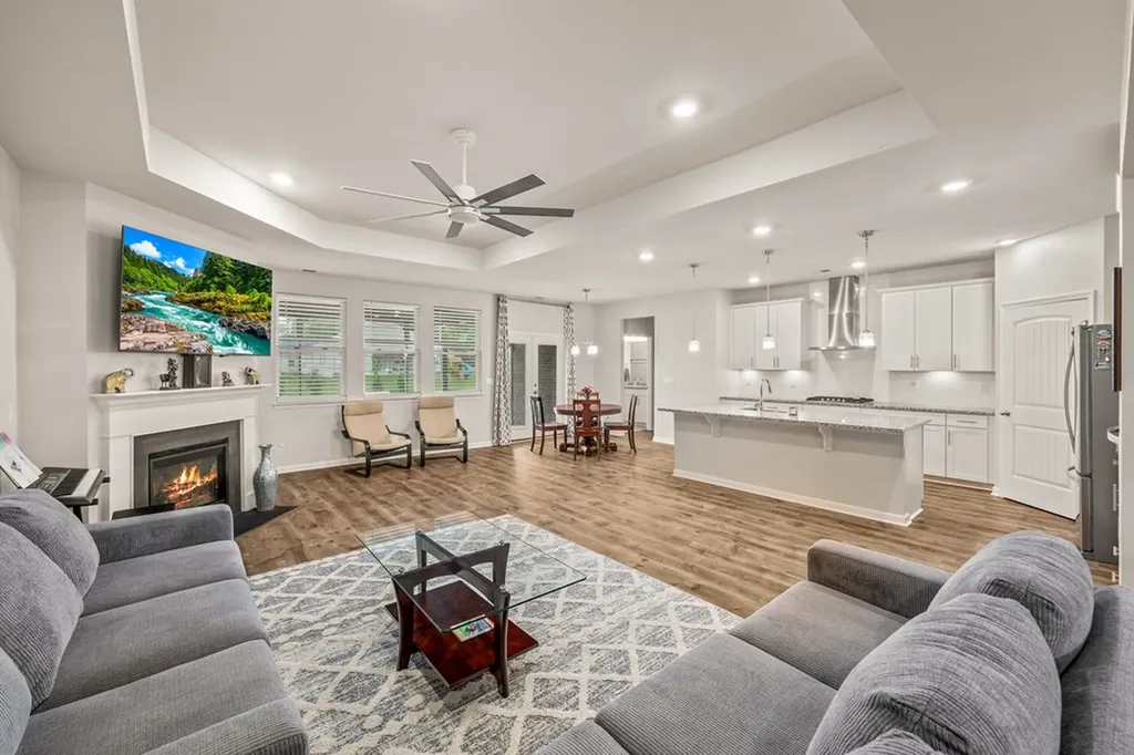 326 Greymoor Cookeville TN 38501