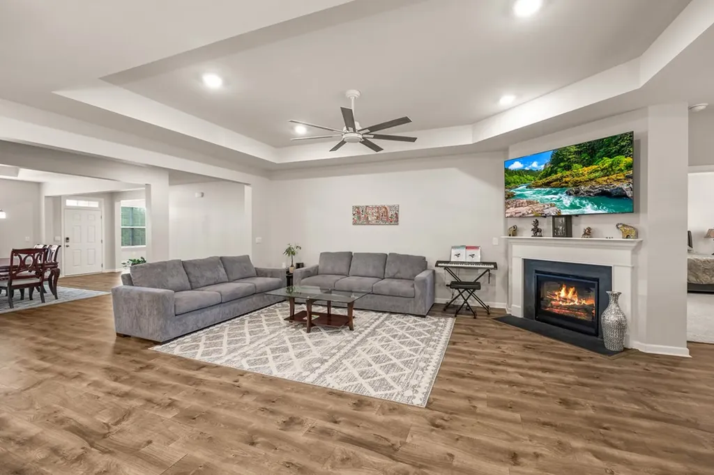 326 Greymoor Cookeville TN 38501