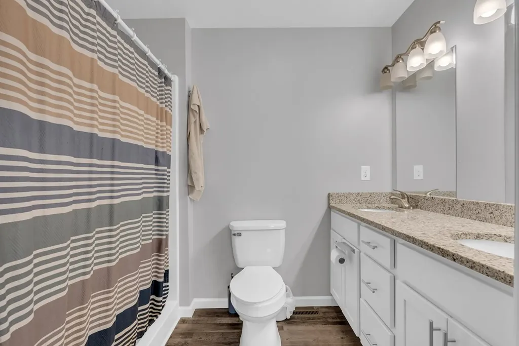 1210 War Eagle Drive Crossville TN 38572