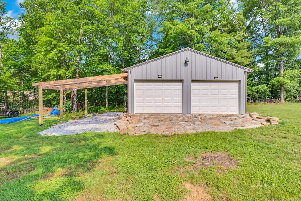 1210 War Eagle Drive Crossville TN 38572