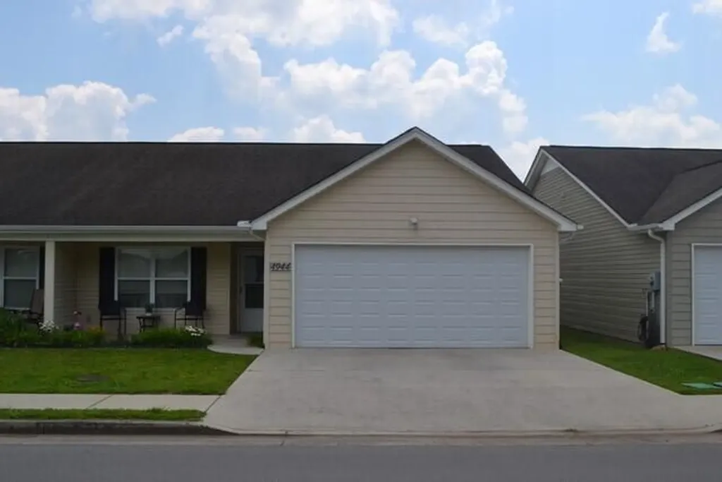 4944 W Valley Road Sequatchie TN 37327