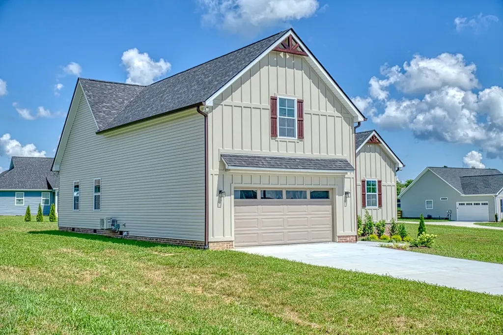 2785 Autumn Woods Trail Cookeville TN 38501