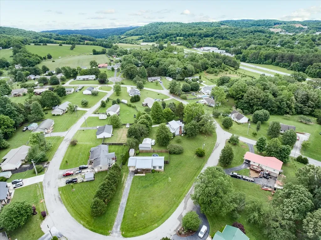 2803 Chitwood Circle Cookeville TN 38506