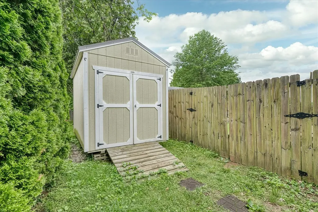 2803 Chitwood Circle Cookeville TN 38506