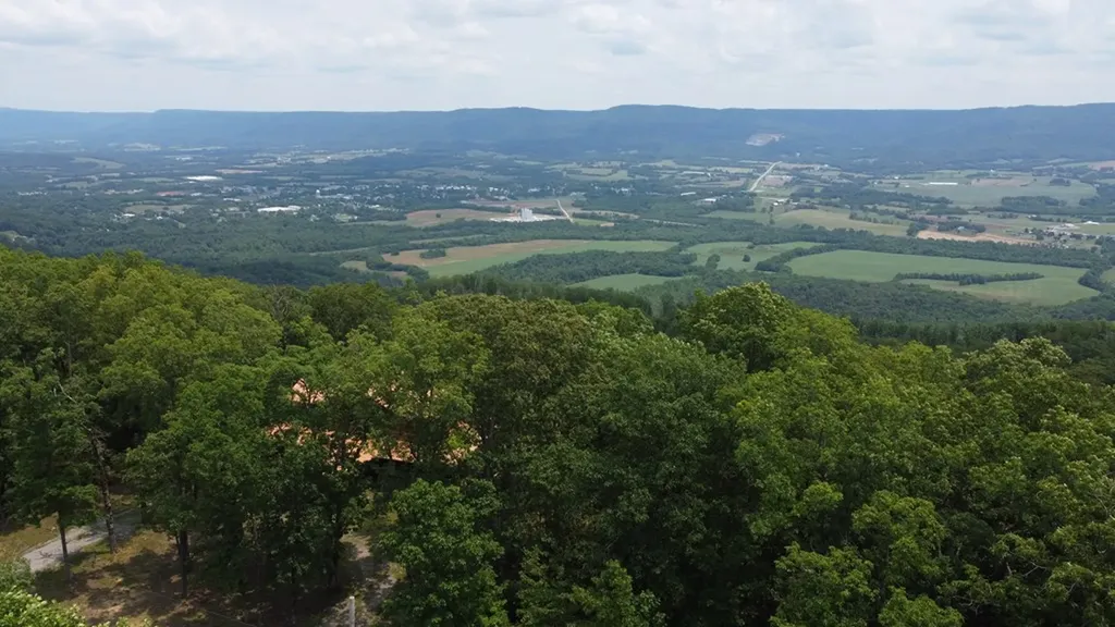 00 Gray Rock View Pikeville TN 37367