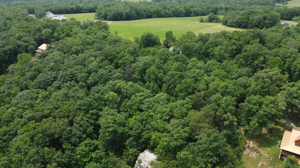00 Gray Rock View Pikeville TN 37367