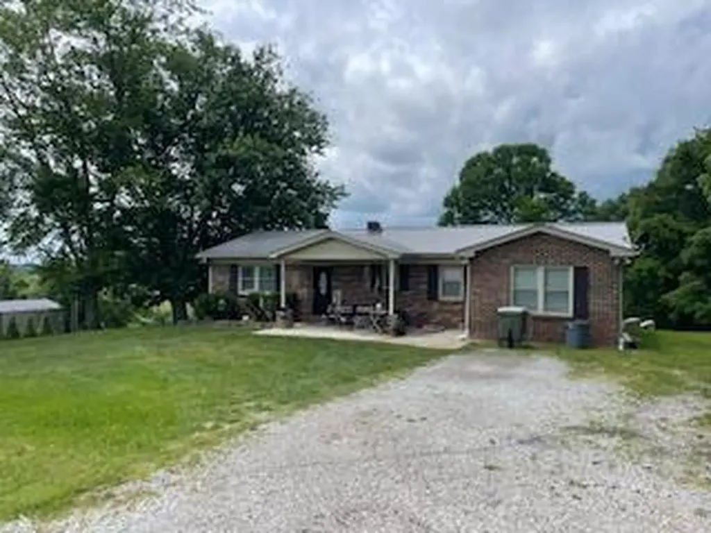 513 Airport Road Livingston TN 38570