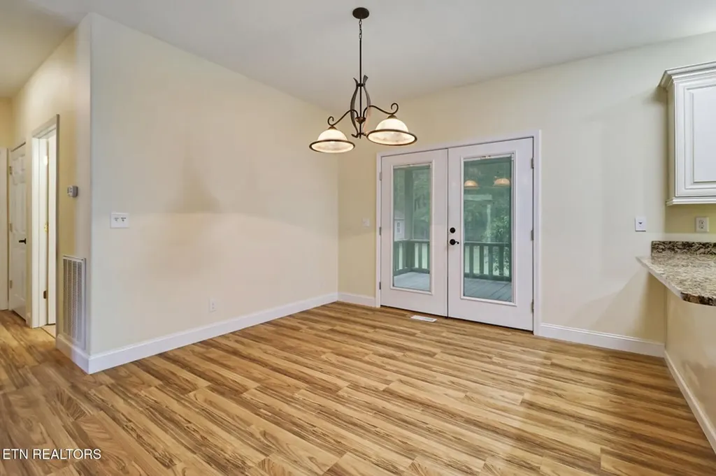 7207 Kanapolis Crossville TN 38572