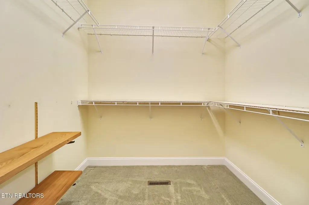 7207 Kanapolis Crossville TN 38572