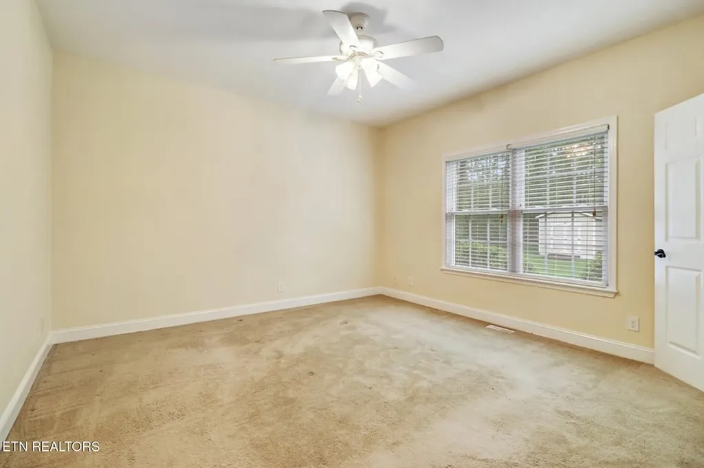 7207 Kanapolis Crossville TN 38572