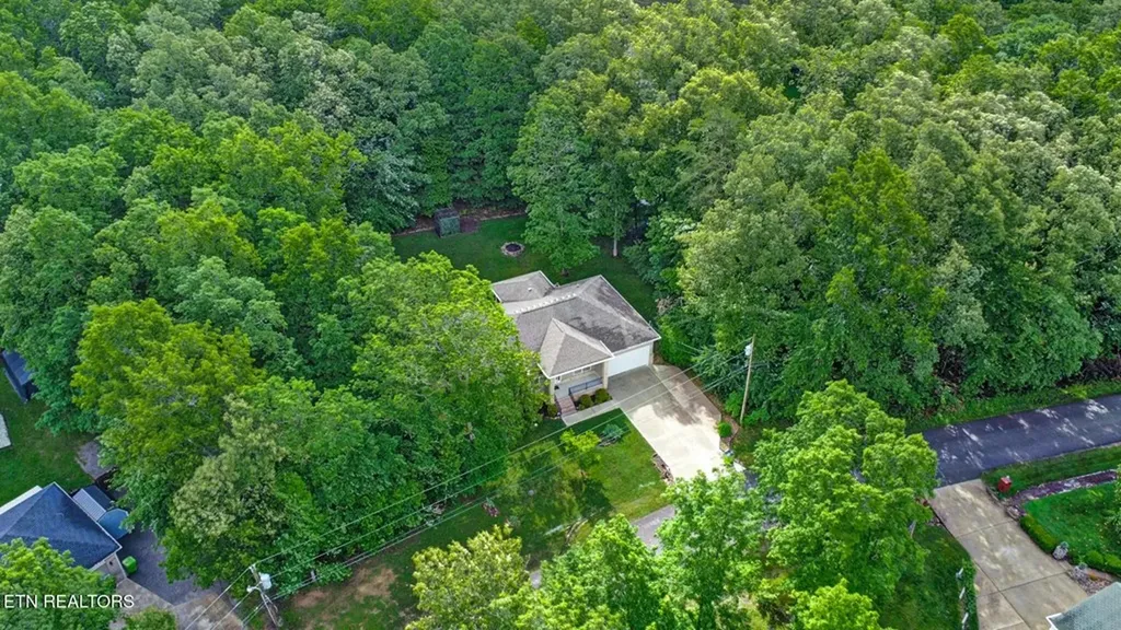 7207 Kanapolis Crossville TN 38572