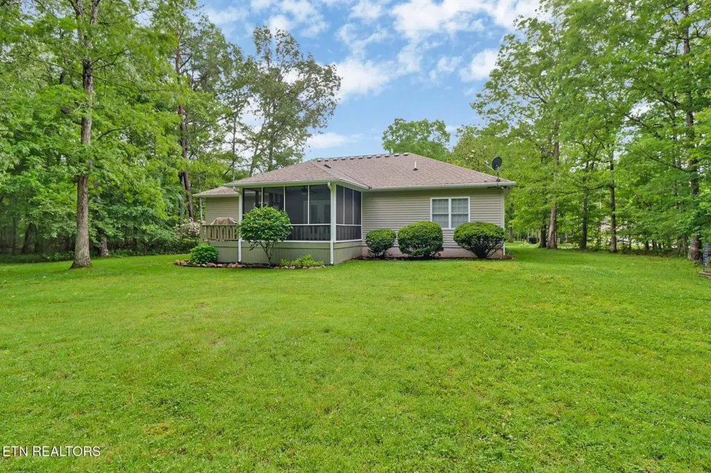 7207 Kanapolis Crossville TN 38572