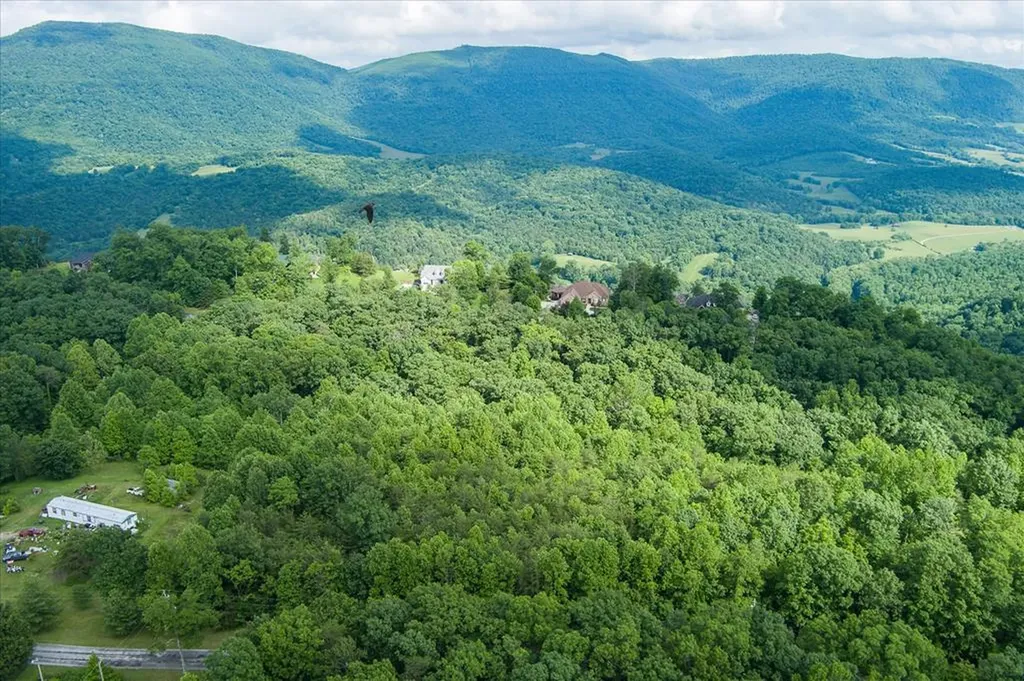 Lot 16 Browns Gap Road Crossville TN 38555
