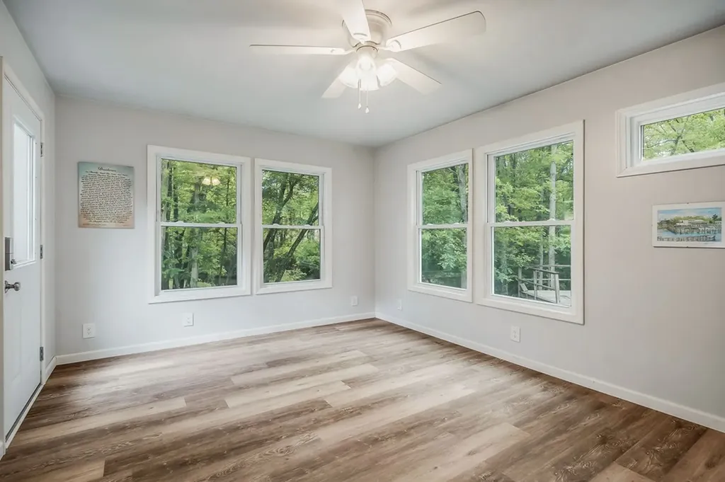 1048 Sitting Bull Point Crossville TN 38572