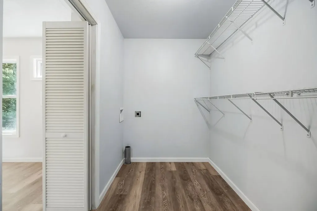 1048 Sitting Bull Point Crossville TN 38572