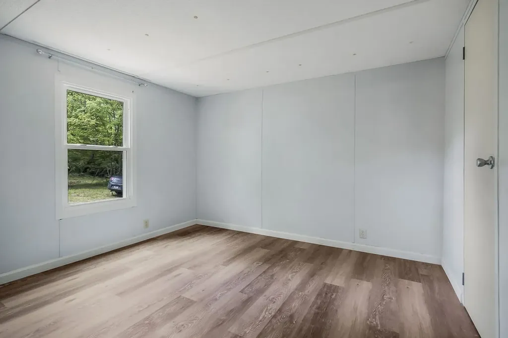 1048 Sitting Bull Point Crossville TN 38572