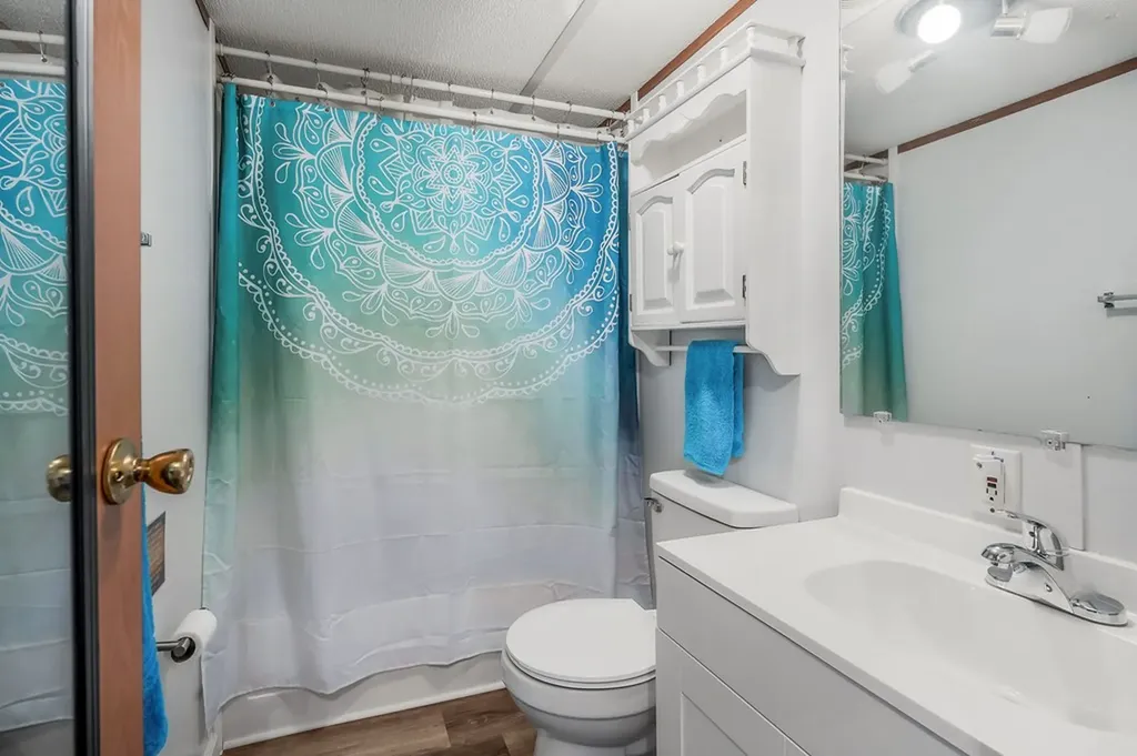 1048 Sitting Bull Point Crossville TN 38572