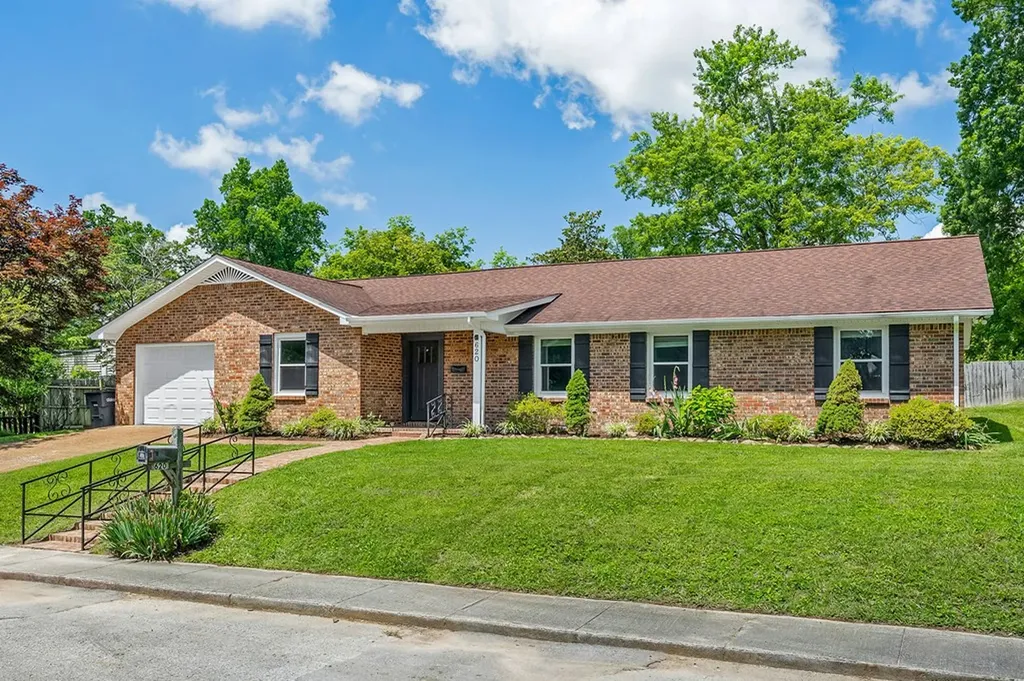 620 Alberta Avenue Cookeville TN 38501