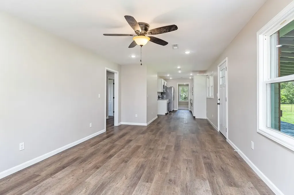 895 Bethel Hollow Road Quebeck TN 38579