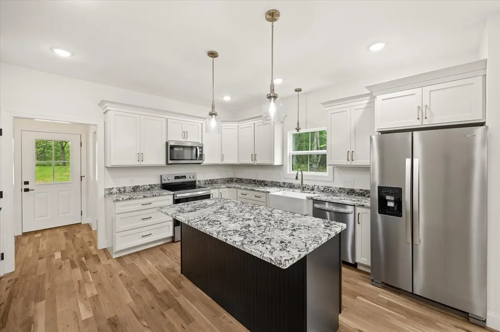 372 E Whitehall Road Cookeville TN 38501