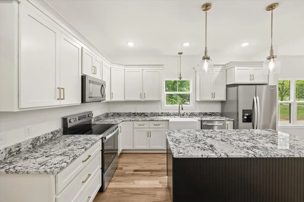 372 E Whitehall Road Cookeville TN 38501