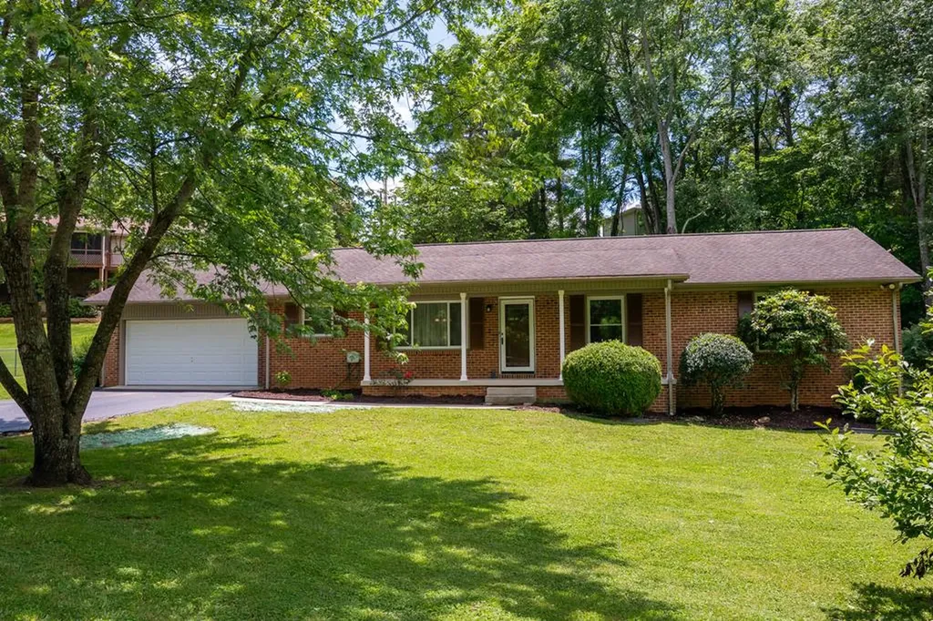 551 Heather Lane Cookeville TN 38506