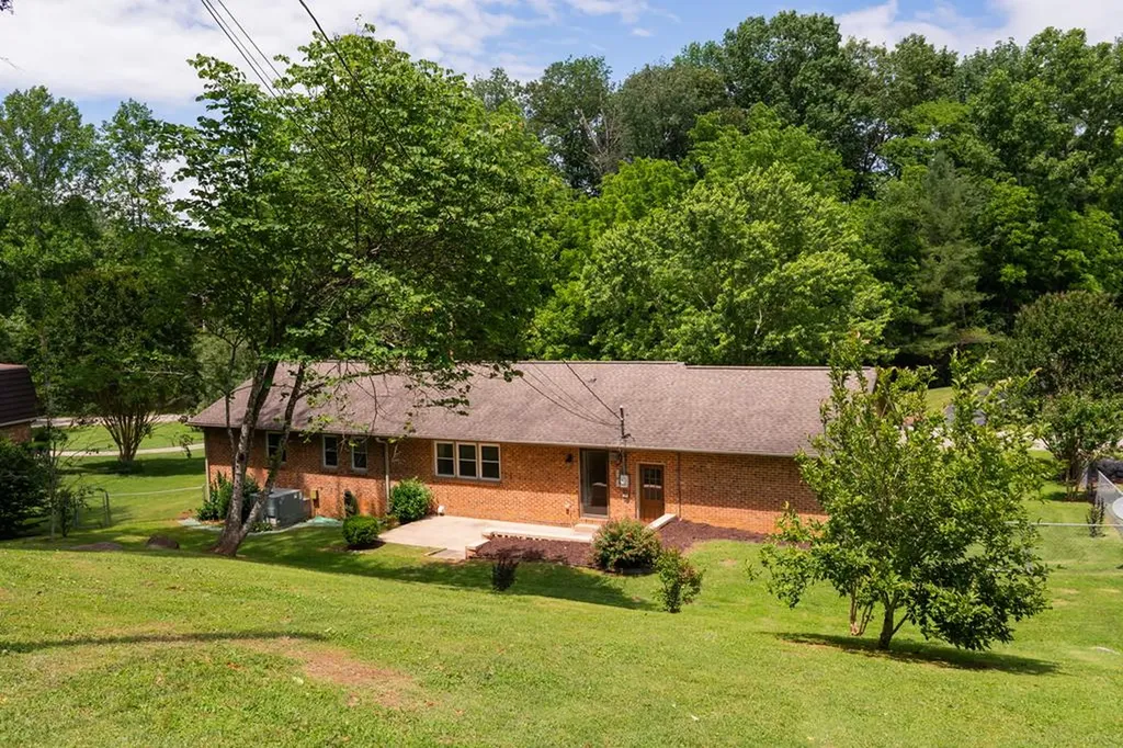 551 Heather Lane Cookeville TN 38506