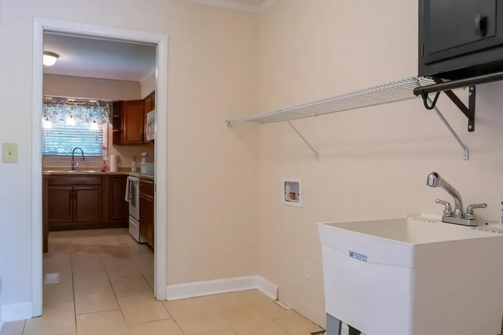 551 Heather Lane Cookeville TN 38506