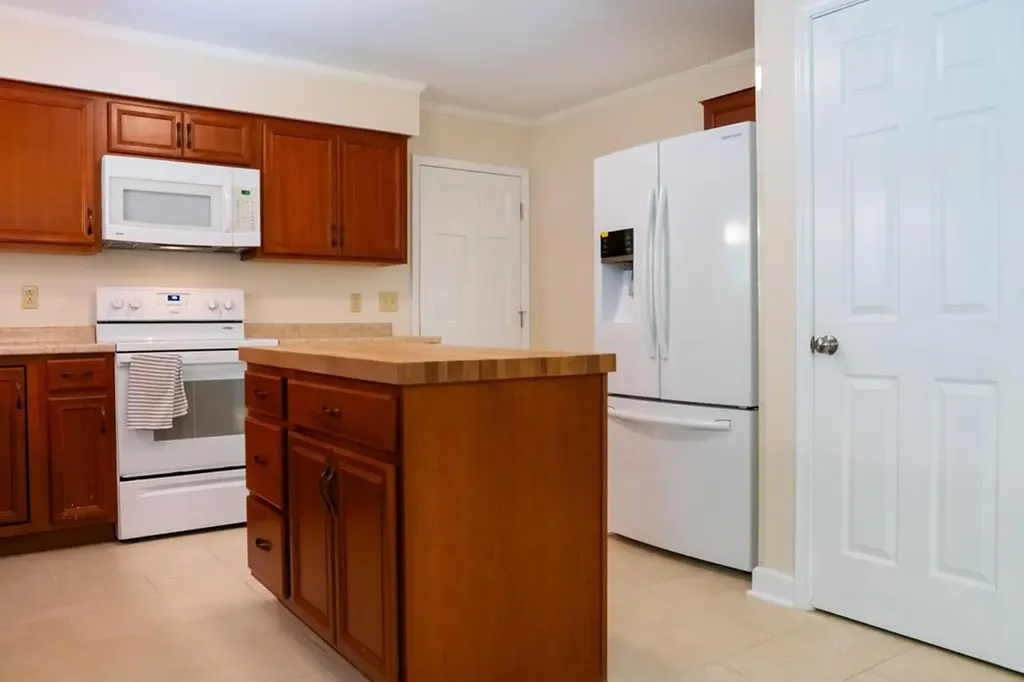 551 Heather Lane Cookeville TN 38506