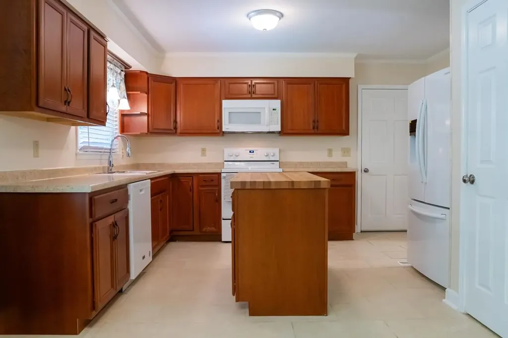 551 Heather Lane Cookeville TN 38506