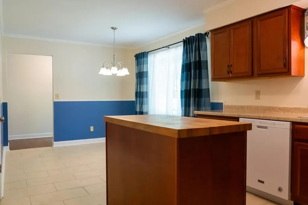 551 Heather Lane Cookeville TN 38506