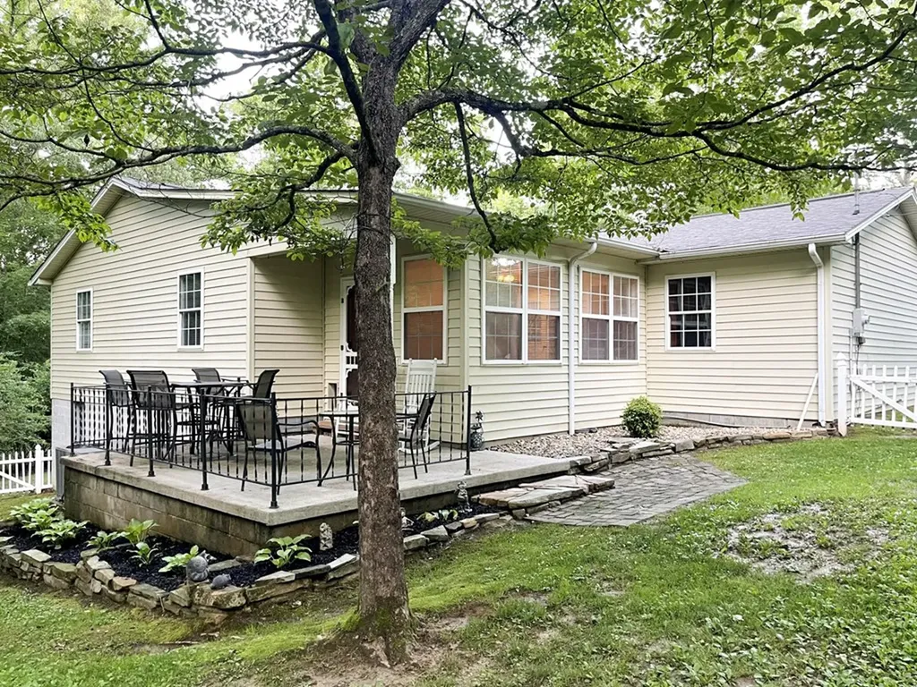 111 Sycamore Drive Crossville TN 38555