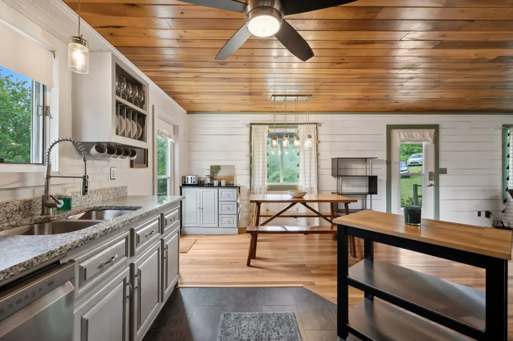 206 Mutt Goolsby Lane Granville TN 38564