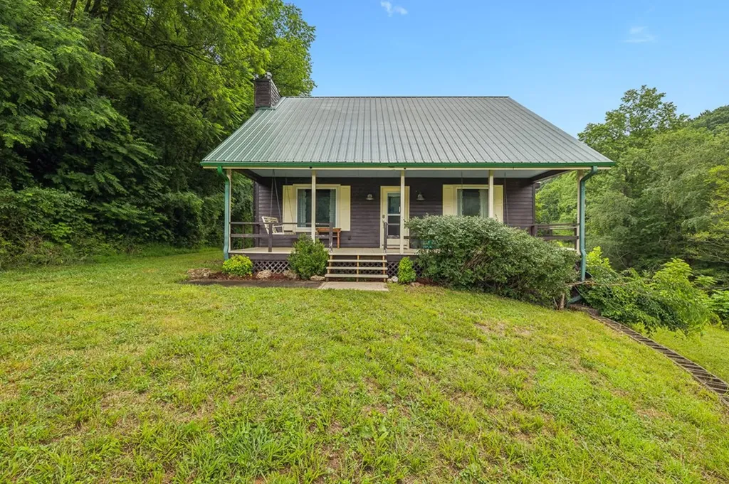 206 Mutt Goolsby Lane Granville TN 38564